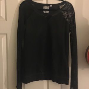 Black sweater M